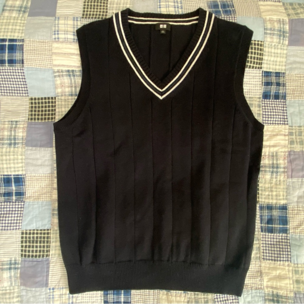 Uniqlo Sweater Vest